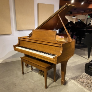Image forSteinway & Sons “L” Conservatory Grand