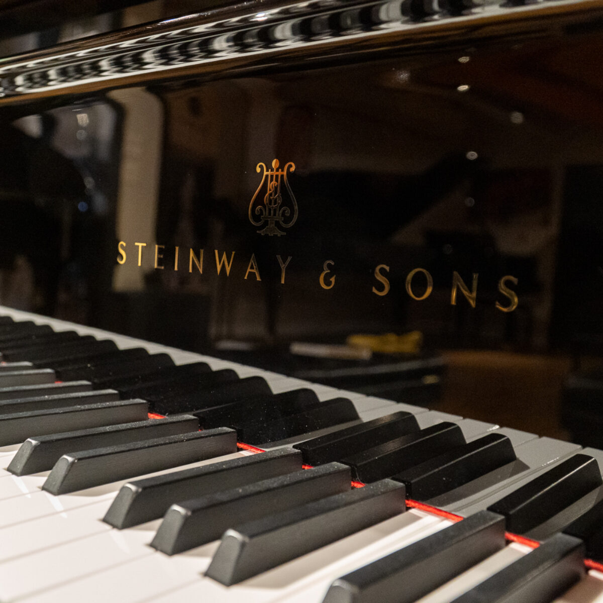 Steinway & Sons 1950 “B” Fully Restored Vintage Artist Grand #1