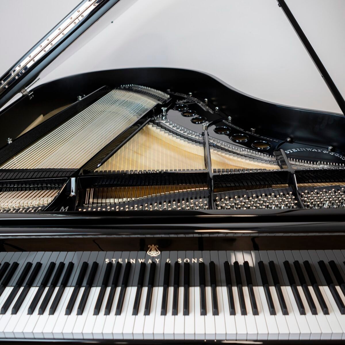 Steinway & Sons 1941 “M Jet Noir” Fully Restored Vintage Parlor Grand