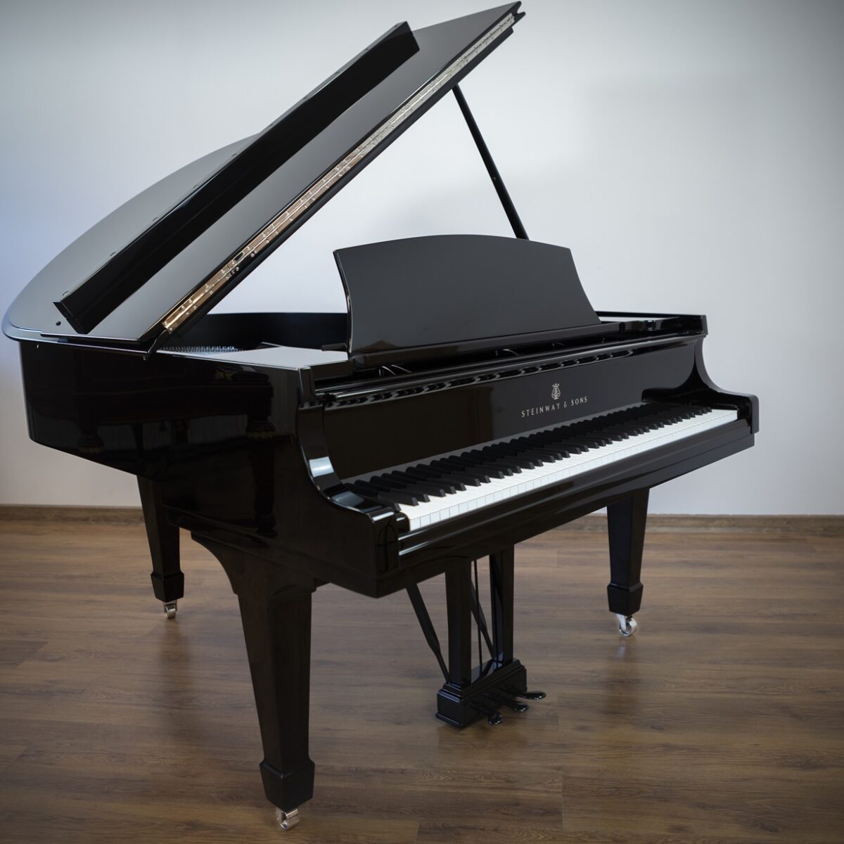 Steinway & Sons 1941 “M Jet Noir” Fully Restored Vintage Parlor Grand