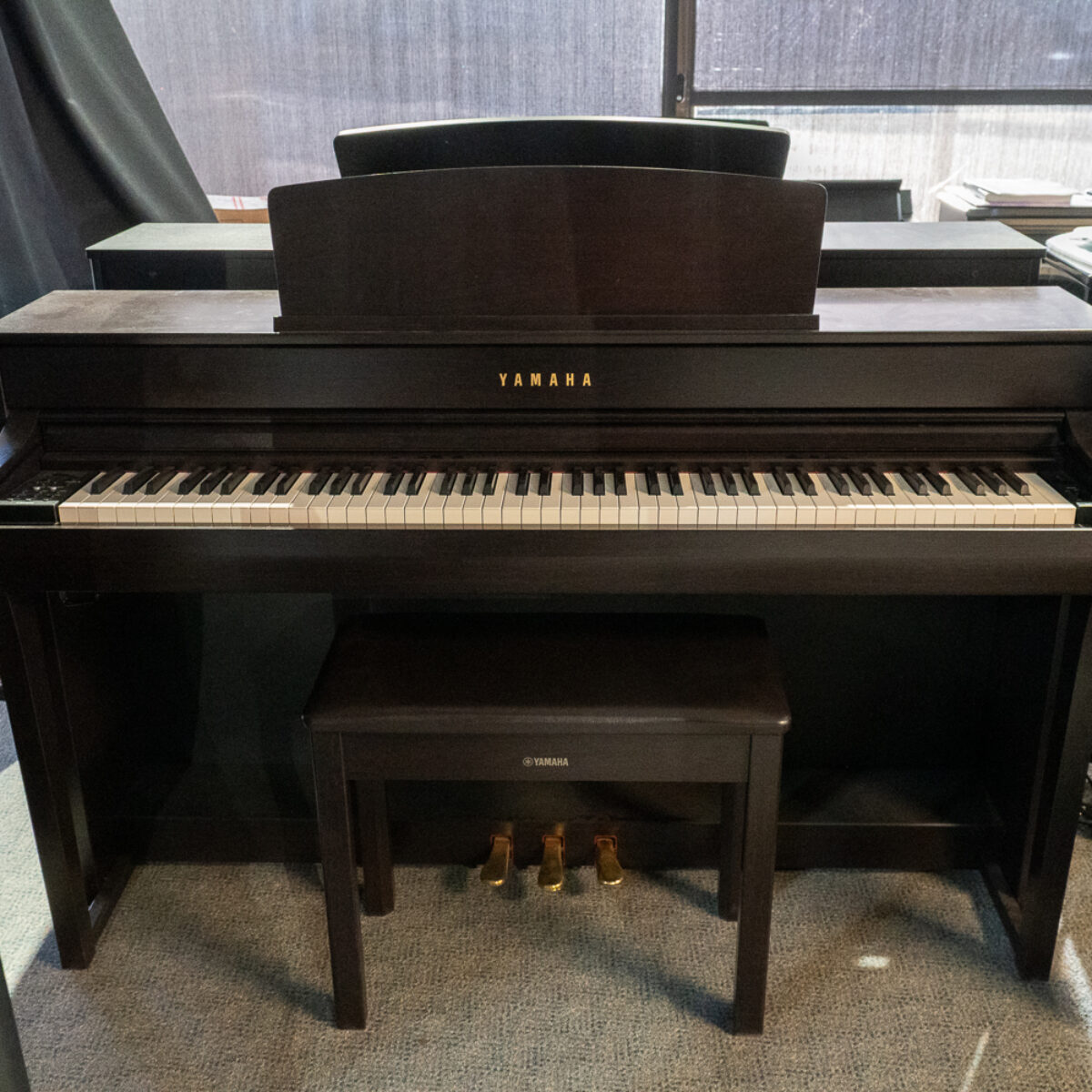 Yamaha CLP-745 Upright Digital Piano
