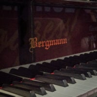 Bergman TG-150 Baby Grand
