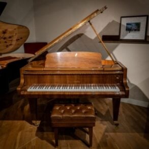 Image for Bösendorfer 200 Conservatory Grand