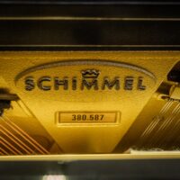 Schimmel K132T “Konzert” Premium German Full Upright