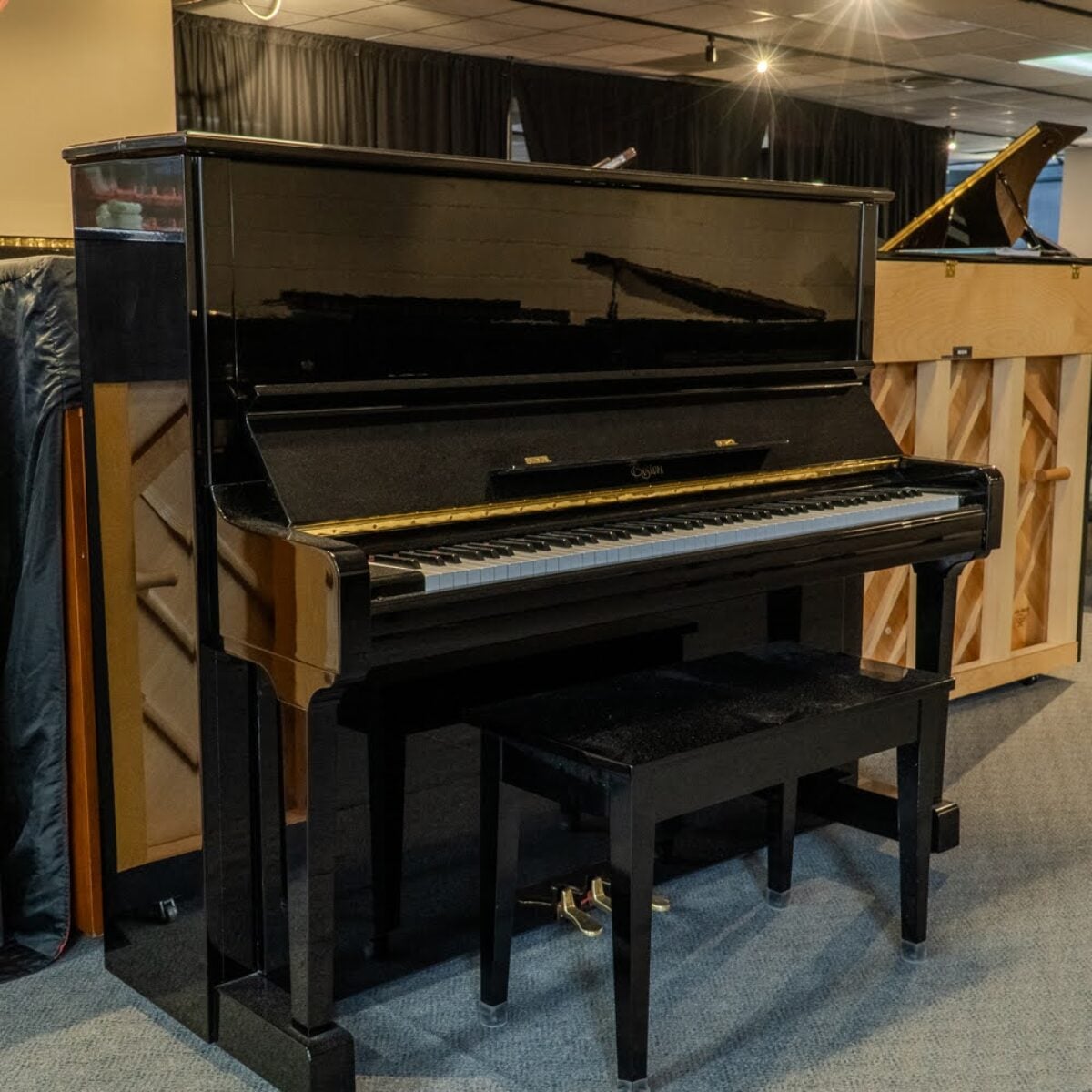 Boston UP-132 52″ Upright