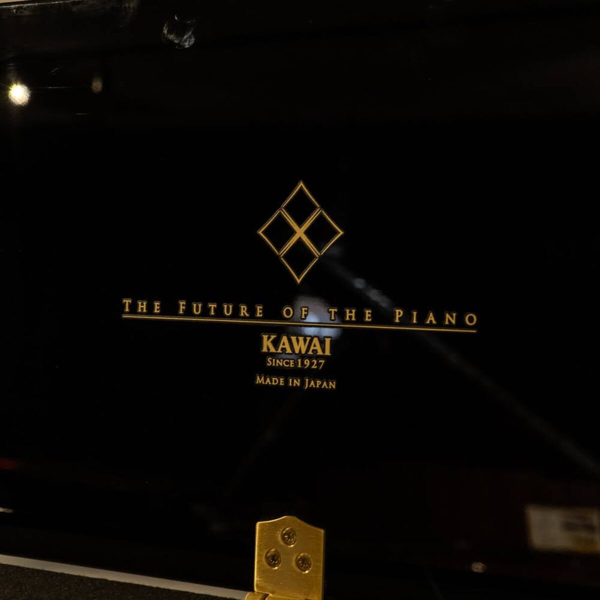 Kawai K300 Professional Upright